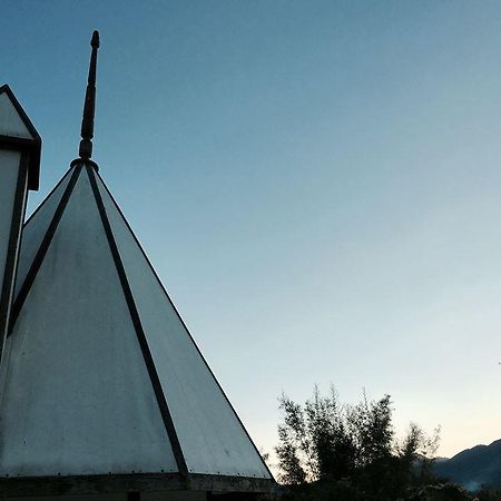 Slow Life Coffee Bar And Hostel Pai Exterior photo